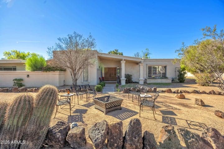 7441 E CENTURY Drive, Scottsdale, AZ