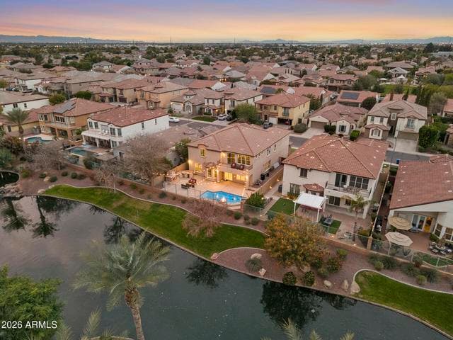 921 E CANYON Way, Chandler, AZ