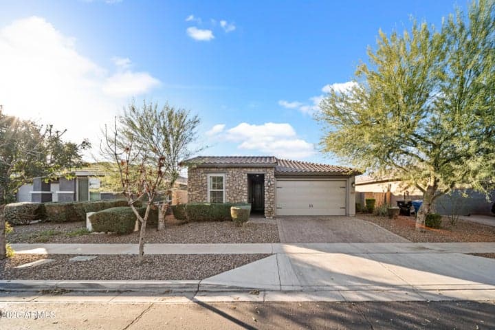 14441 W Via Del Oro --, Surprise, AZ