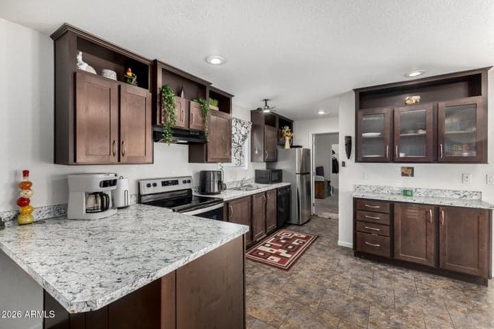 12721 W GREENWAY Road #237, El Mirage, AZ