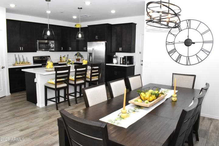 1821 E BERNIE Lane #107, Gilbert, AZ