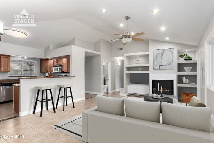 4637 E GRANADA Road, Phoenix, AZ