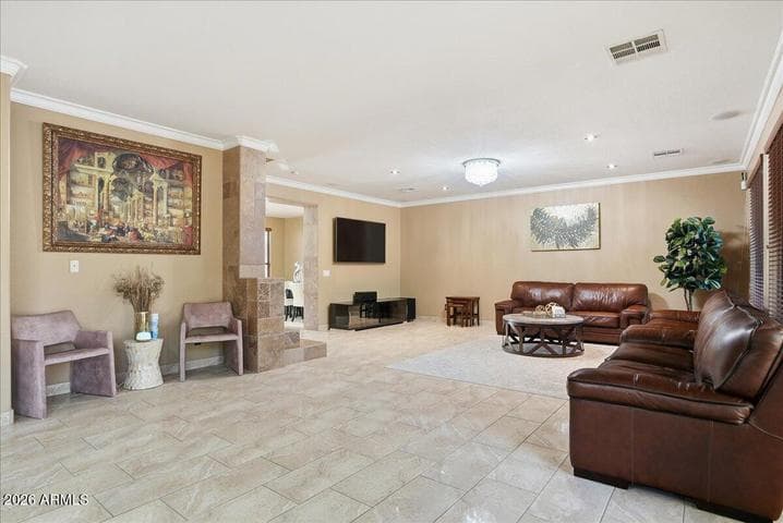 2414 W FLORENTINE Road, Phoenix, AZ