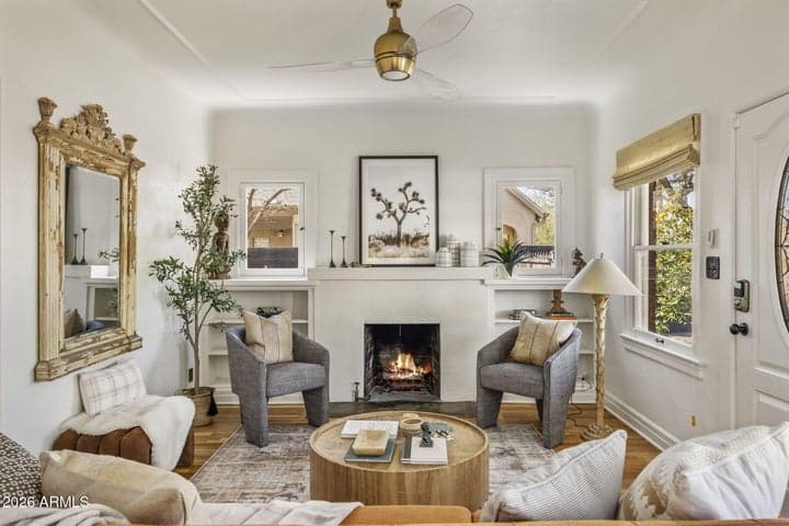 29 W WILSHIRE Drive, Phoenix, AZ