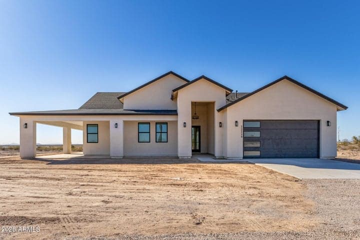 33239 W SUNLAND Avenue, Tonopah, AZ