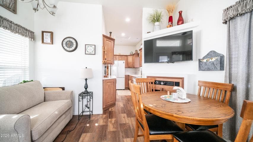 362 FELSPAR Drive, Apache Junction, AZ