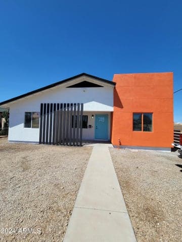 2002 W ADAMS Street, Phoenix, AZ