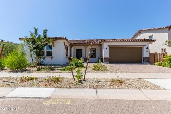 14095 W CRABAPPLE Drive, Surprise, AZ
