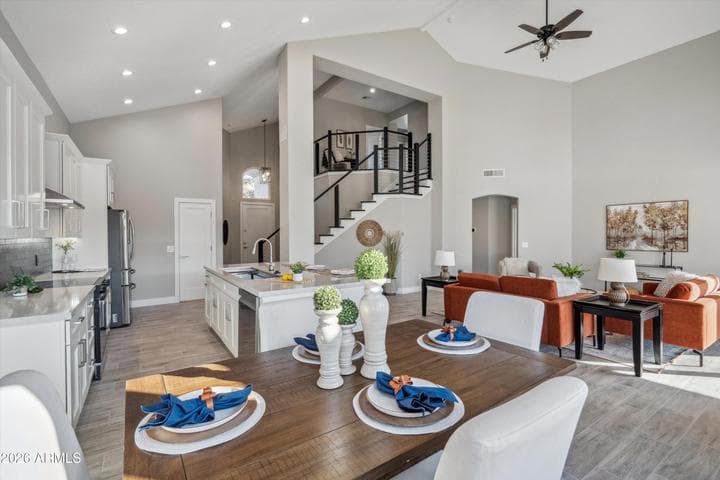 11537 W LAURELWOOD Lane, Avondale, AZ