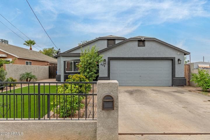 832 S 31st Ave Avenue, Phoenix, AZ