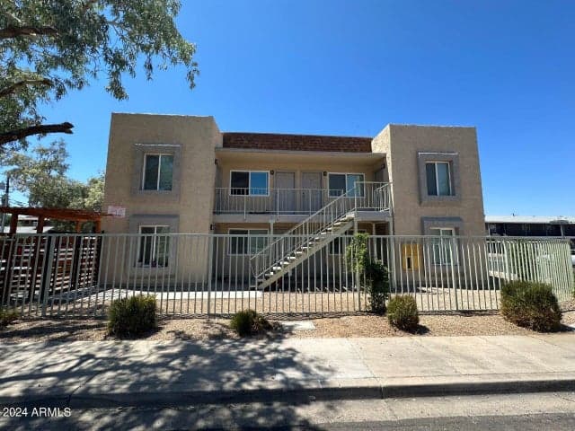 9647 N 10th Avenue #102, Phoenix, AZ