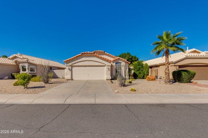 9750 W TONOPAH Drive, Peoria, AZ
