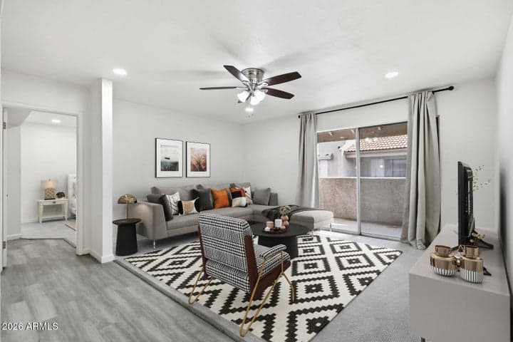 4444 E PARADISE VILLAGE Parkway #251, Phoenix, AZ