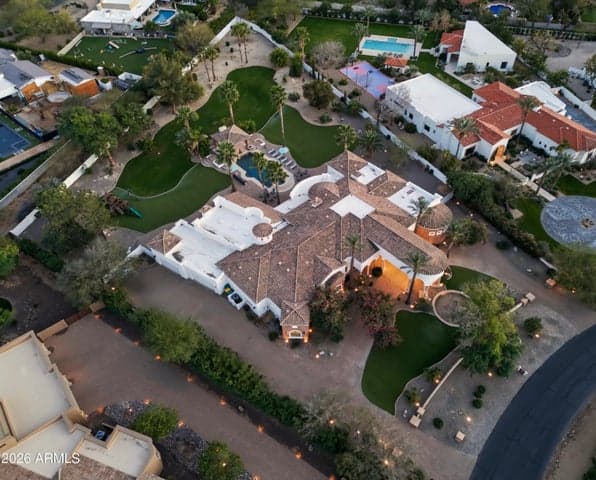 9071 N 53rd Place, Paradise Valley, AZ