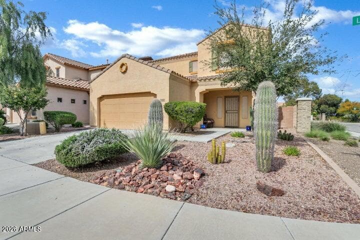 12022 W LEATHER Lane, Peoria, AZ