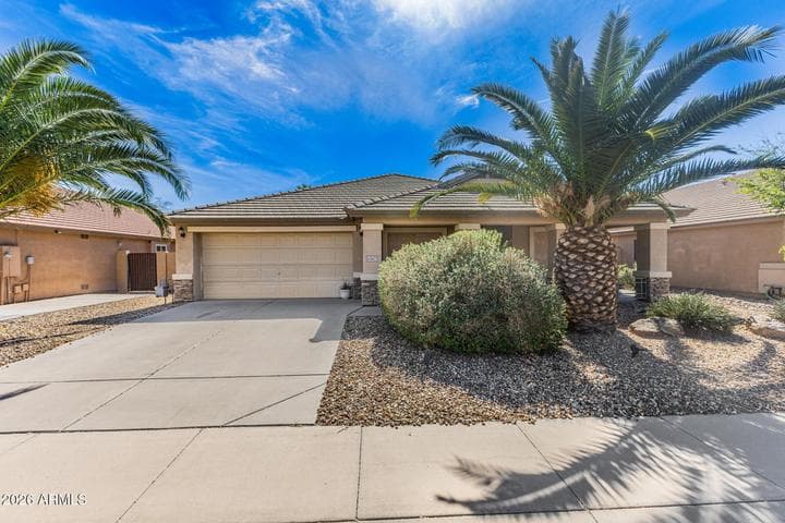 43427 W COURTNEY Drive, Maricopa, AZ