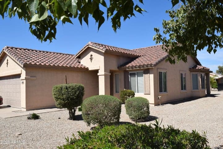 2388 E VALENCIA Drive, Casa Grande, AZ