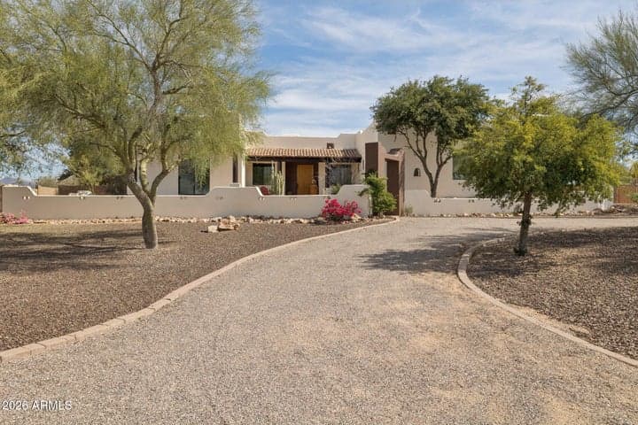 40627 N 6TH Avenue, Phoenix, AZ