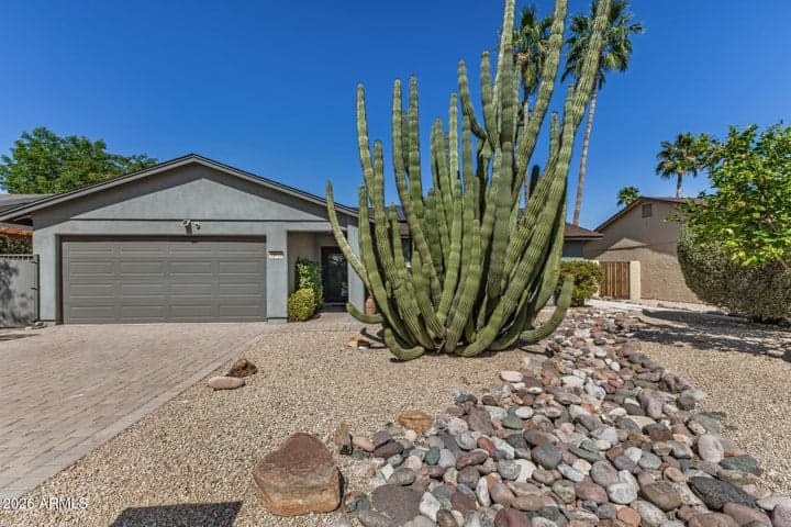 10710 E CLINTON Street, Scottsdale, AZ