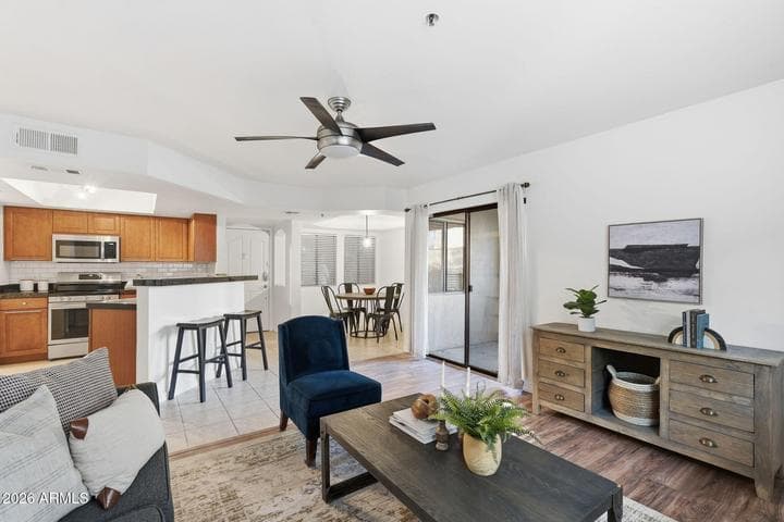 5104 N 32ND Street #109, Phoenix, AZ