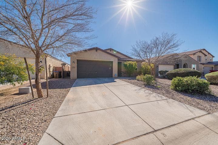 771 W CARLSBAD Drive, San Tan Valley, AZ