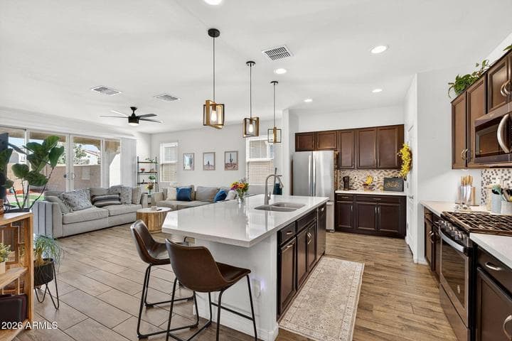 9440 W WILLOW BEND Lane, Phoenix, AZ