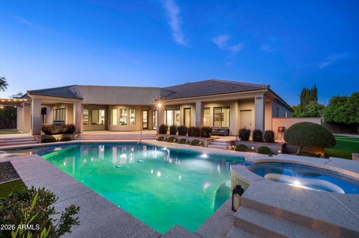 3905 E MALLORY Circle, Mesa, AZ