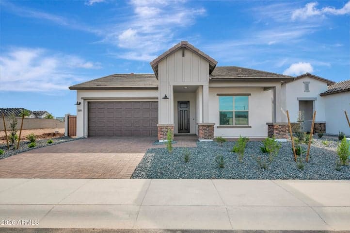 2409 E AMFISSA Drive, San Tan Valley, AZ