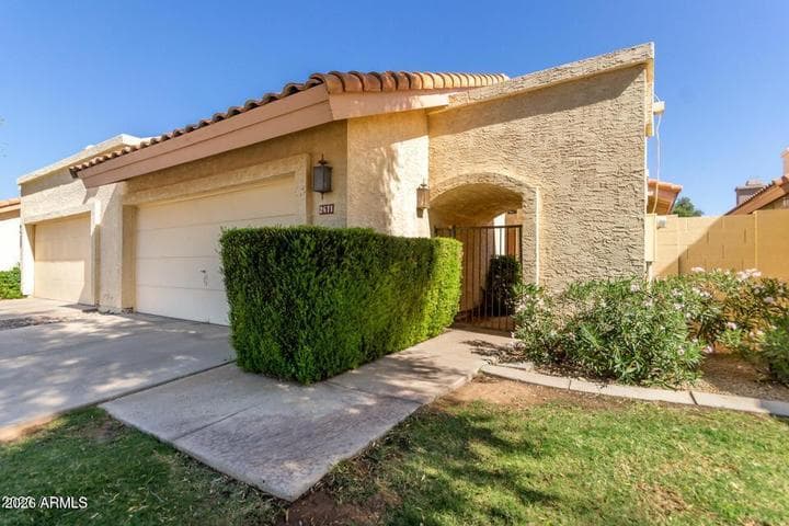 2671 N TAMARISK Street, Chandler, AZ