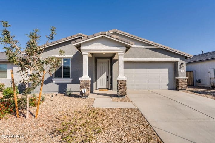 5528 W MCNEIL Street, Laveen, AZ