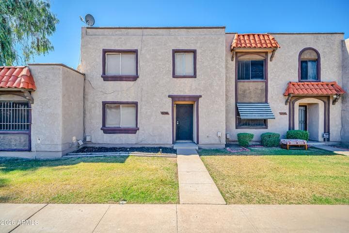 5703 N 43RD Drive, Glendale, AZ