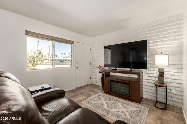 5518 E LINDSTROM Lane #A1, Mesa, AZ