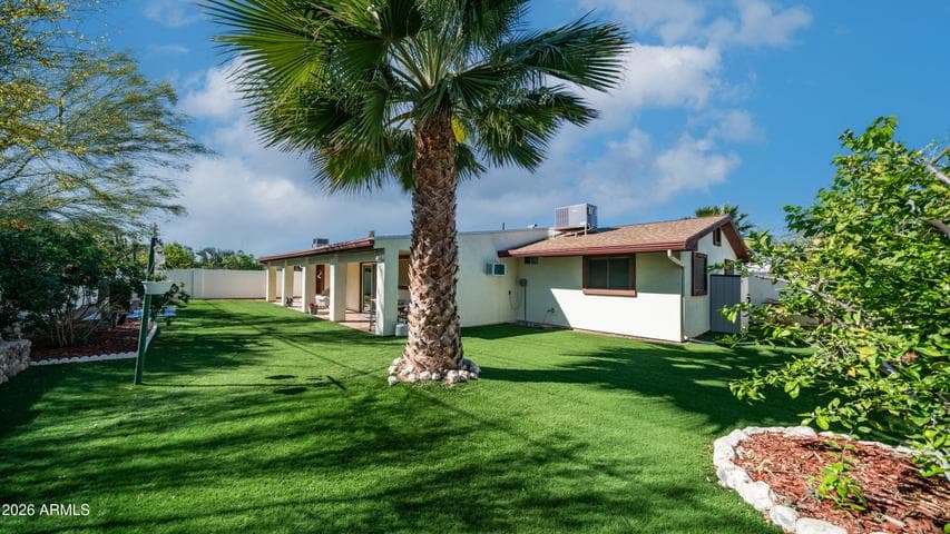 637 S COPPER Drive, Apache Junction, AZ
