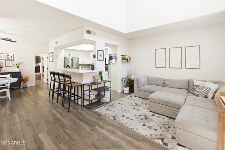 3250 W GREENWAY Road #162, Phoenix, AZ