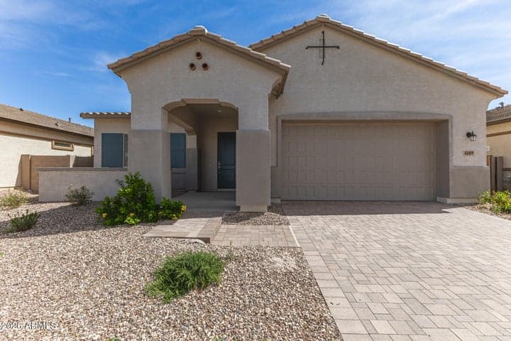 43499 N Wollemi Street, Queen Creek, AZ