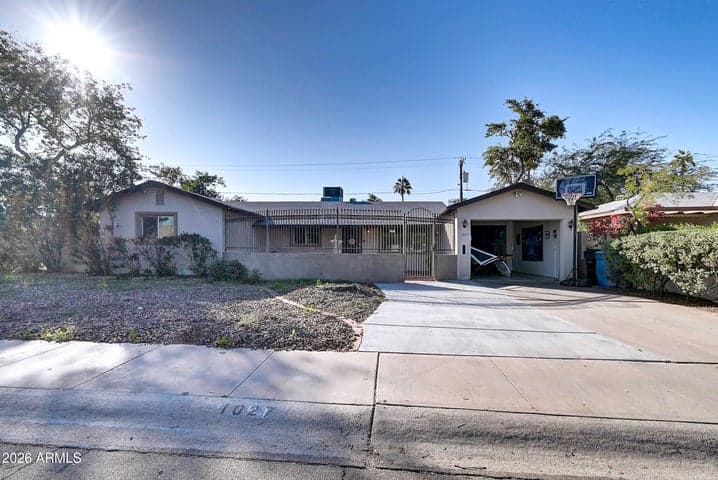 1027 W 19TH Street, Tempe, AZ