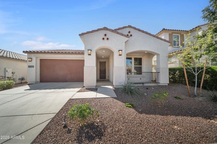 19955 W HEATHERBRAE Drive, Litchfield Park, AZ