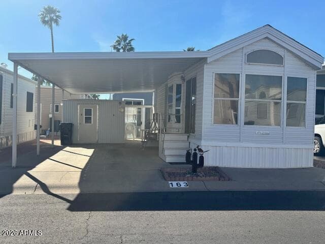 163 LIMESTONE Drive, Apache Junction, AZ