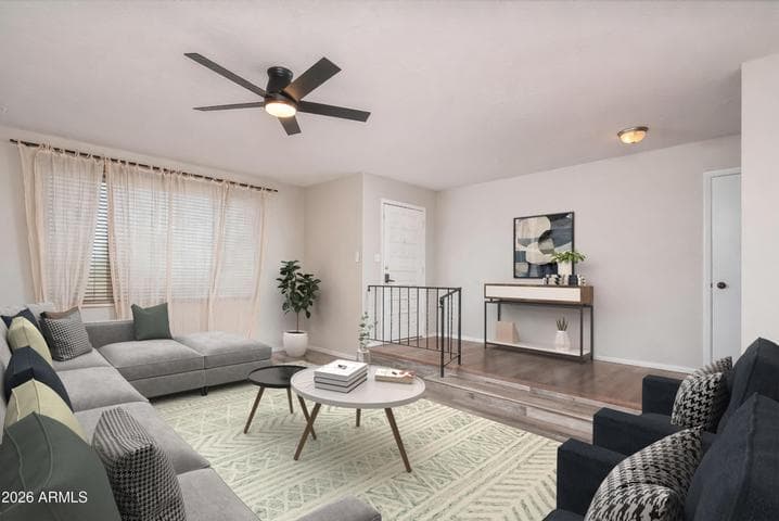 2406 E LA JOLLA Drive, Tempe, AZ