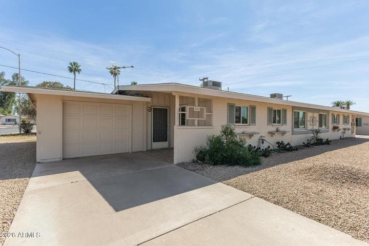 10801 W WINDSOR Drive, Sun City, AZ