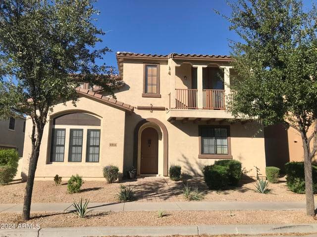 2416 W DUSTY WREN Drive, Phoenix, AZ