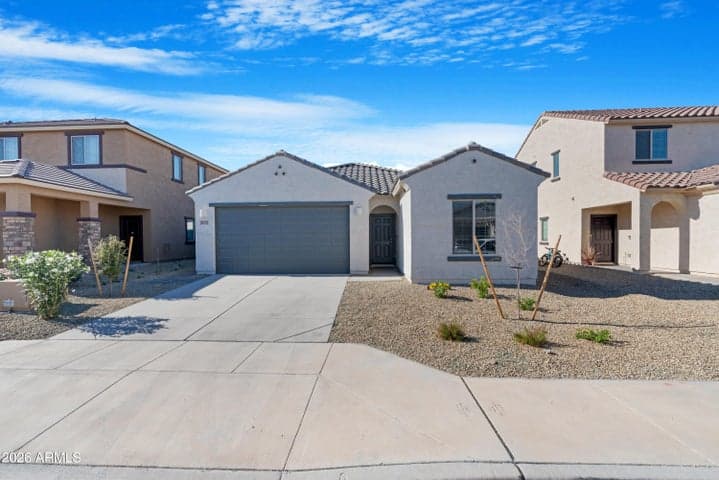 24372 W FLORES Drive, Buckeye, AZ