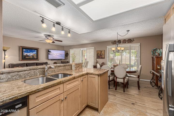 19122 N 98th Lane, Peoria, AZ