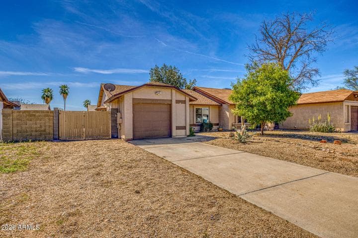 3033 W POTTER Drive, Phoenix, AZ