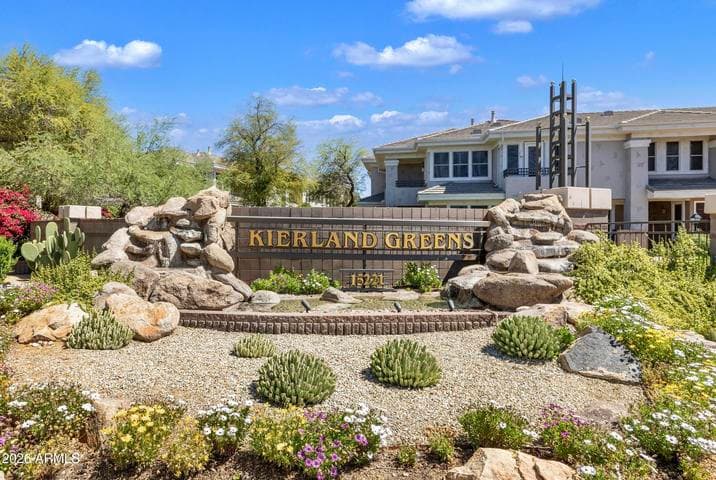 15221 N CLUBGATE Drive #1013, Scottsdale, AZ