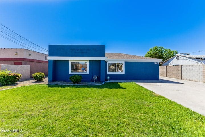 545 E UNIVERSITY Drive, Mesa, AZ