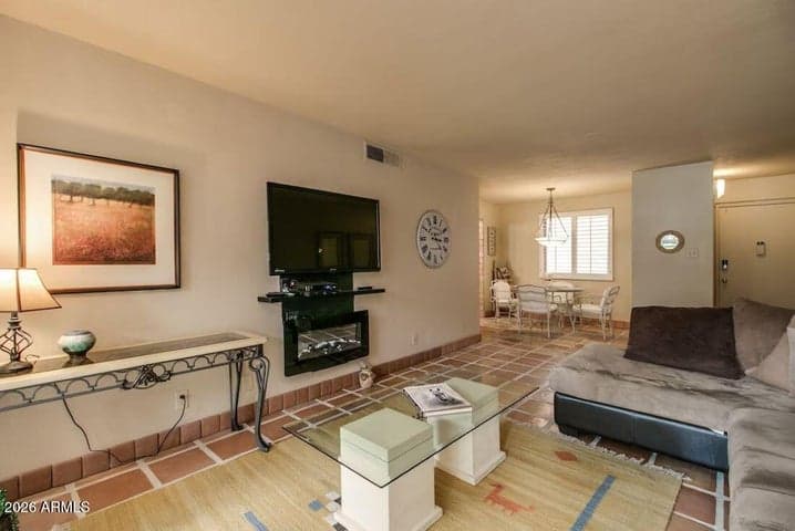7625 E Camelback Road #B117, Scottsdale, AZ