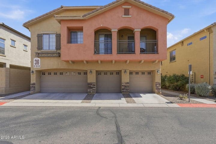 2250 E DEER VALLEY Road #99, Phoenix, AZ