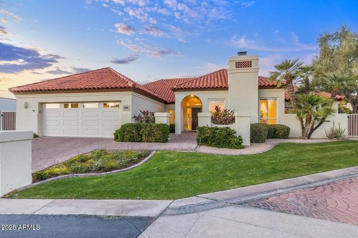 2514 E MONTEBELLO Avenue, Phoenix, AZ