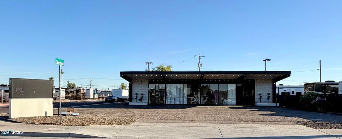 2111 E MAIN Street, Mesa, AZ